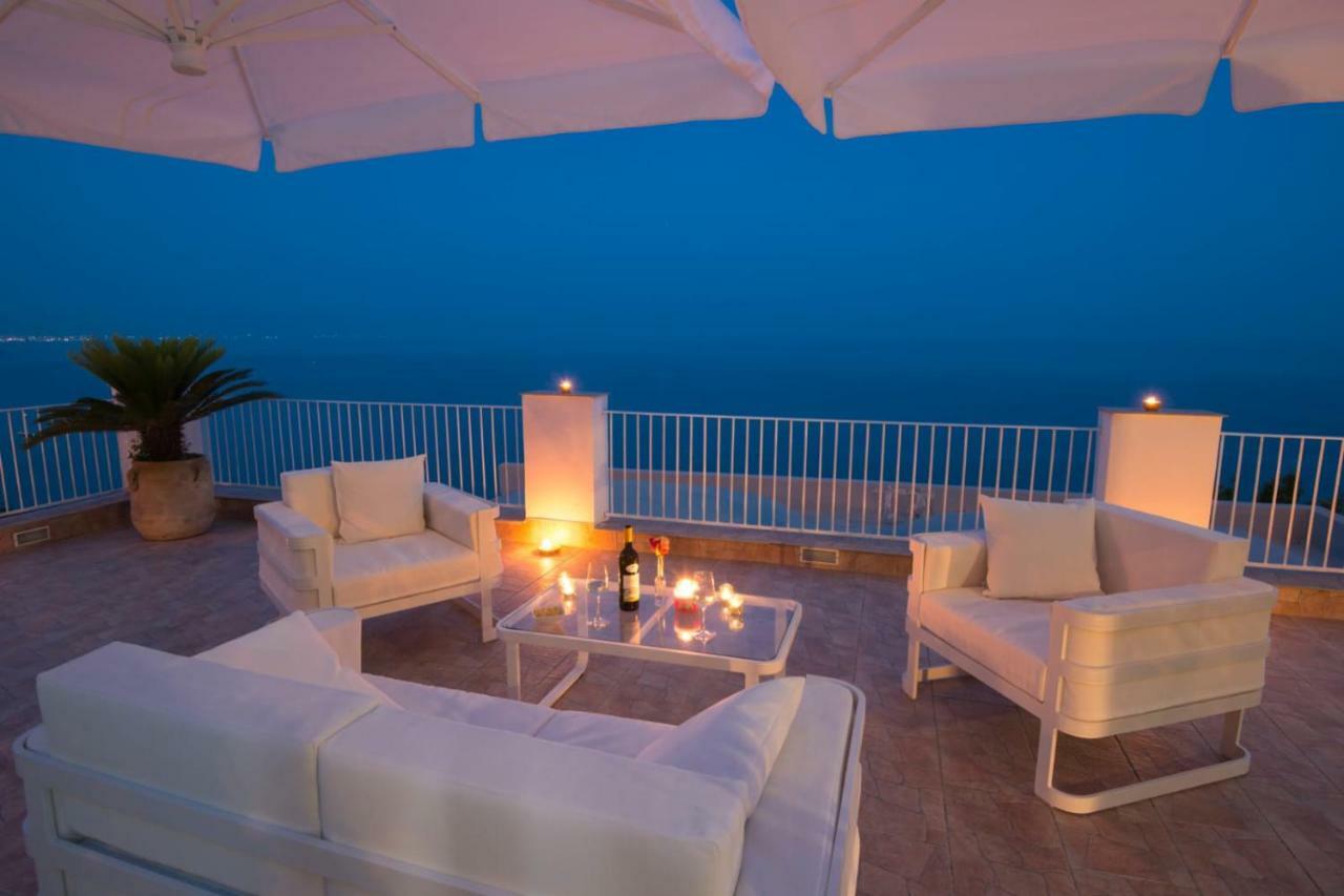Orleans Amalfi